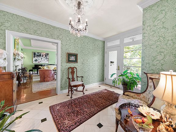 5th image of 210 Porters Bluff Rd