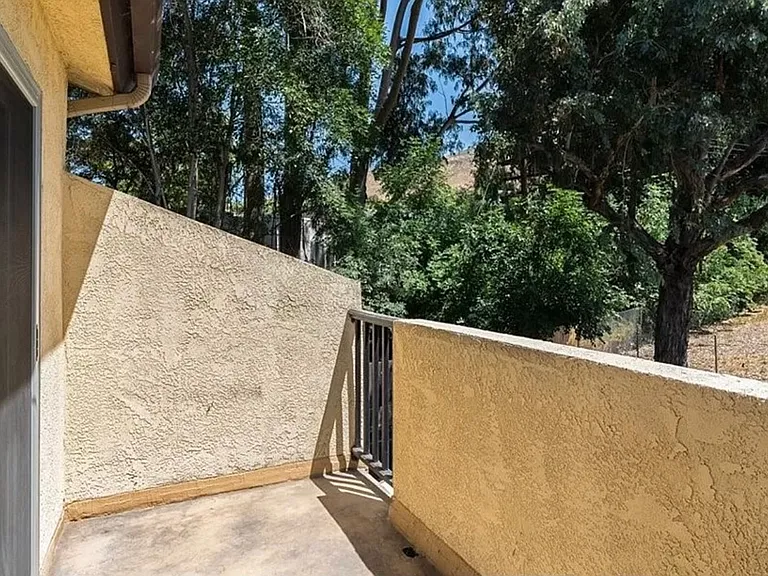 1330 Southwood Dr #2 — Photo 5