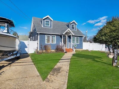 91 Cedar Road, Amityville, NY, 11701