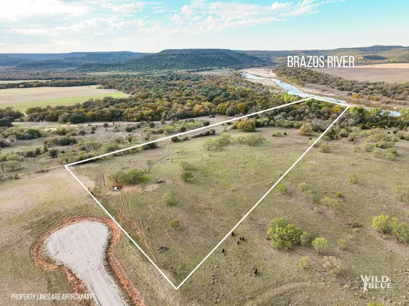 139 Knight Rd, Palo Pinto, TX 76484