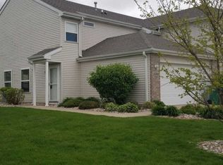 25283 S Shannon Dr, Manhattan, IL 60442