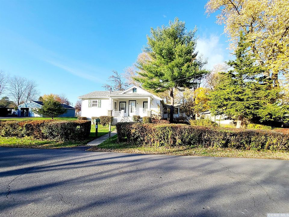 1st image of 21 Van Dyke St