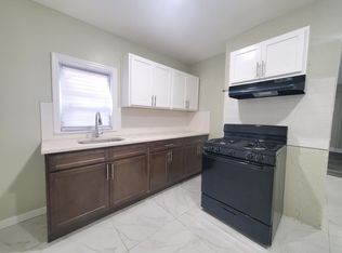 126 N 15th St FLOOR 1, East Orange, NJ 07017