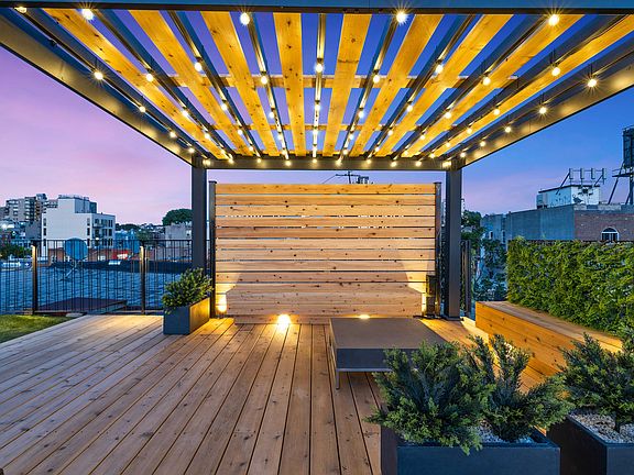 3rd image of 66 15th St #Penthouse
