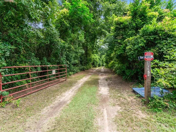 1131 State Highway 14 56 S, Summerton, SC 29148