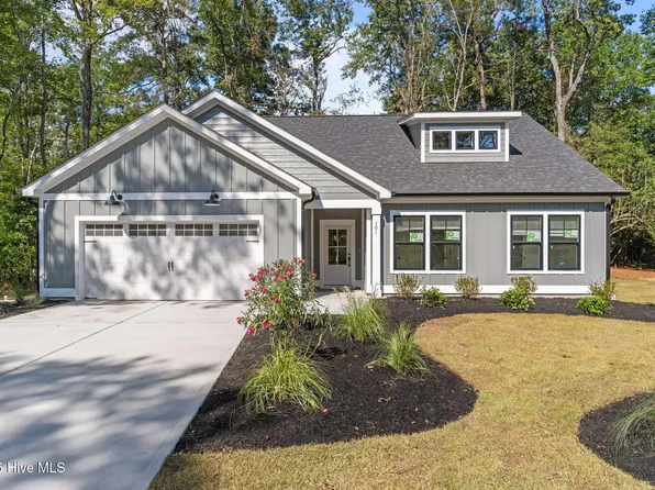 101 Northeast Drive NW, Calabash, NC 28467