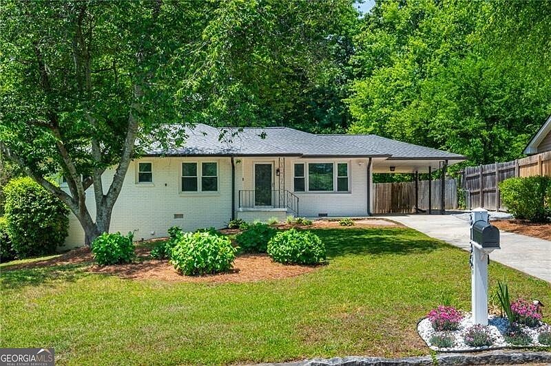 1st image of 3136 Meadowood Ln