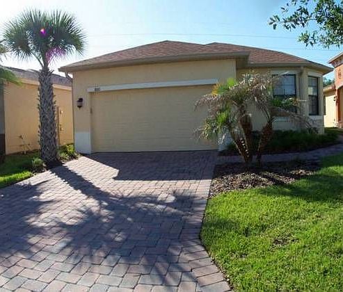 1st image of 860 Grand Canal Dr