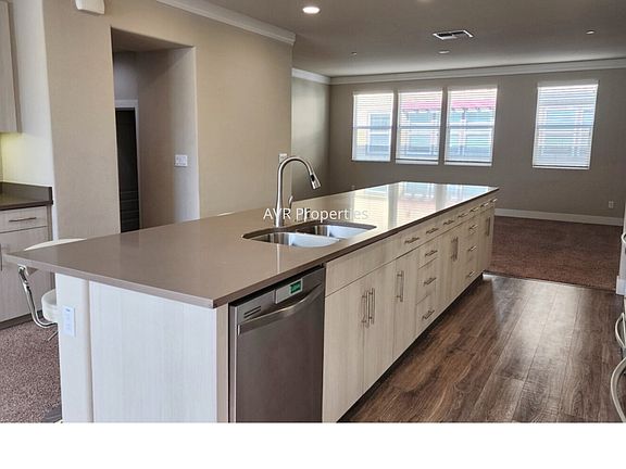 4th image of 5635 Melodia Cir