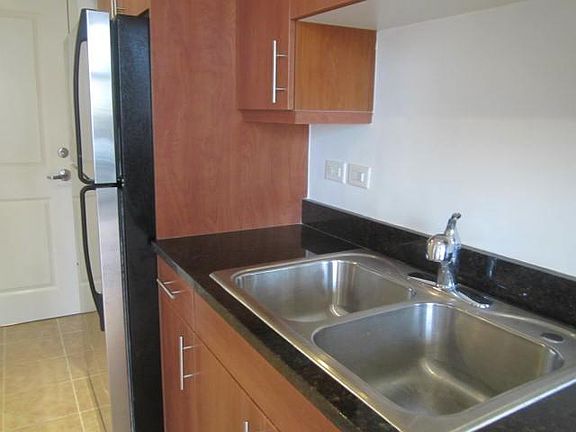 4th image of 111 E Flagler St APT 504