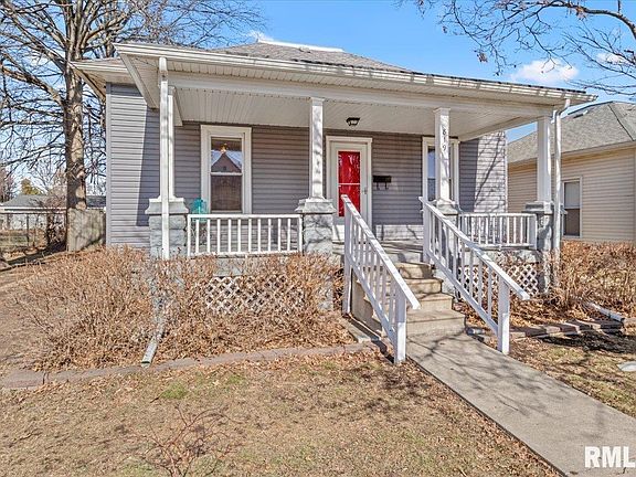 3rd image of 819 W Franklin St