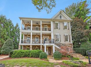 2123 Cooper Lake Rd SE, Smyrna, GA 30080