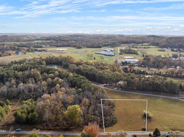 42 Hide Away Cir, Cub Run, KY 42729