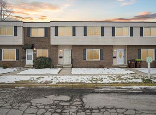 505 Estrada Dr, Belleville, MI 48111
