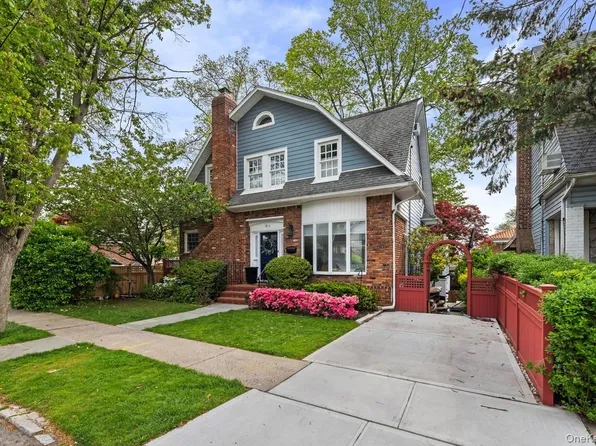 39-11 220th Street, Bayside, NY 11361
