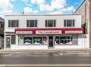 30 Queen St W, Springwater, ON L0L 1P0