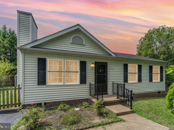 10708 White Pine Ln, Fredericksburg, VA 22407