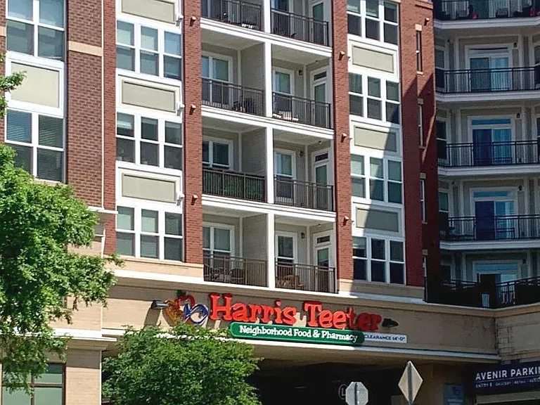 2655 Prosperity Ave #318 — Photo 41