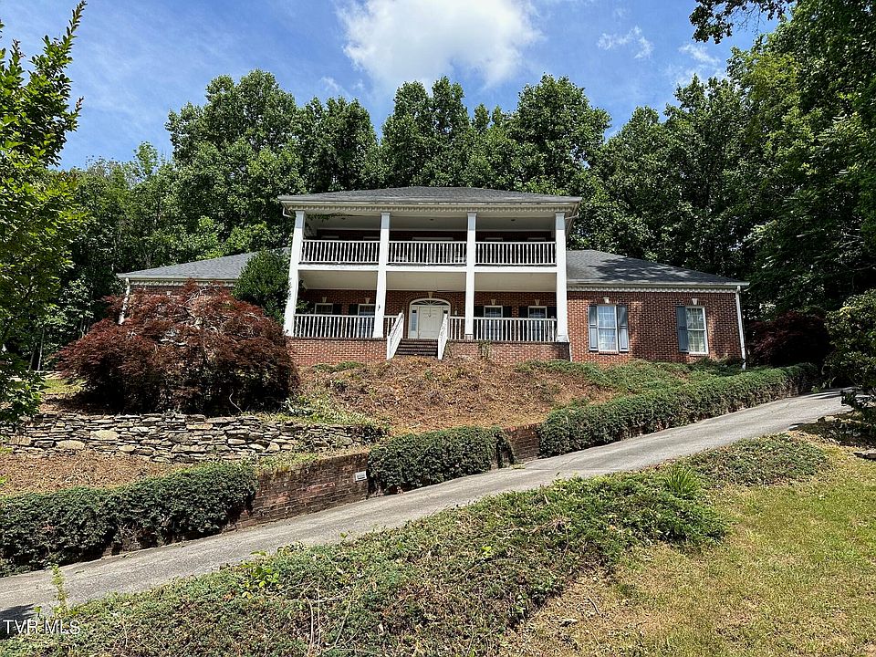 1st image of 1912 Millbrook Dr