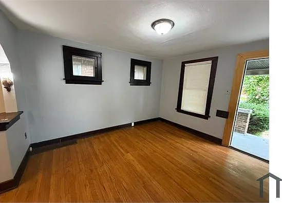 8531 Lowell St — Photo 2