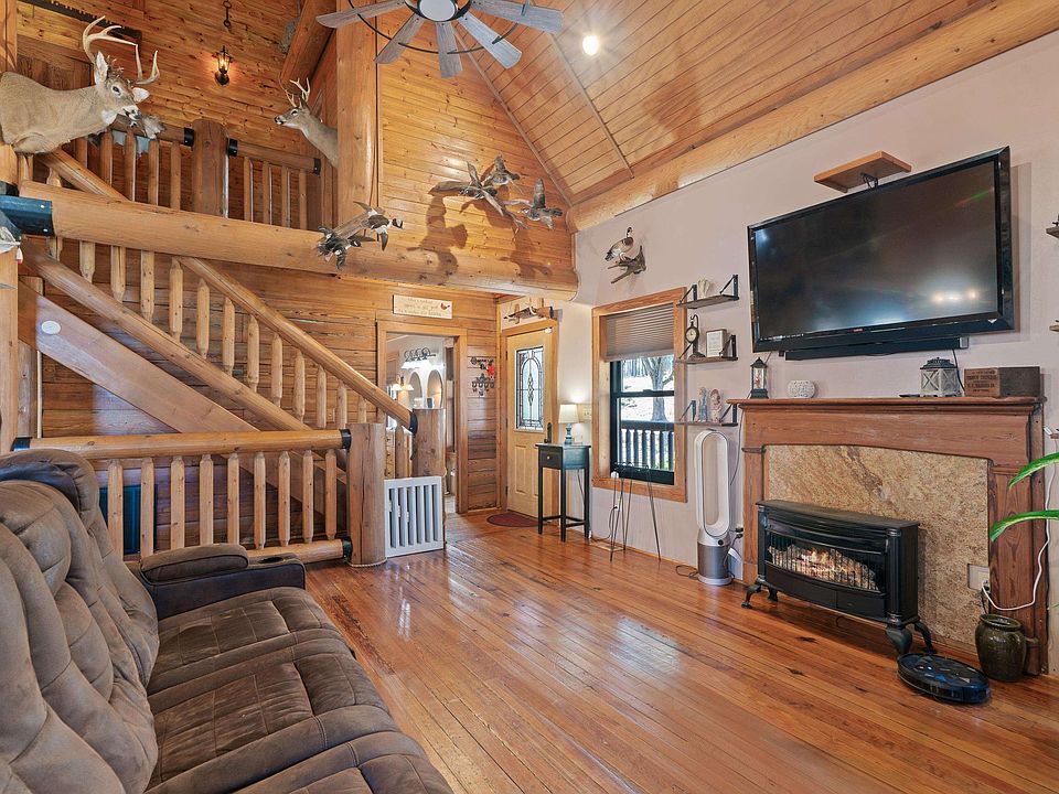 16th image of this home