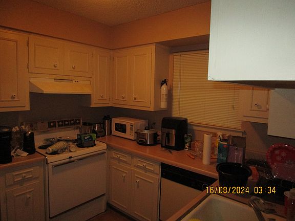 2nd image of 901 Ohio Ave #901