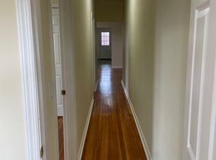 17 Julius St FLOOR 3, Hartford, CT 06114