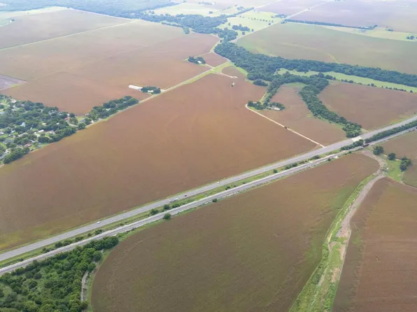 4400-4402 N Highway 95, Granger, TX 76530