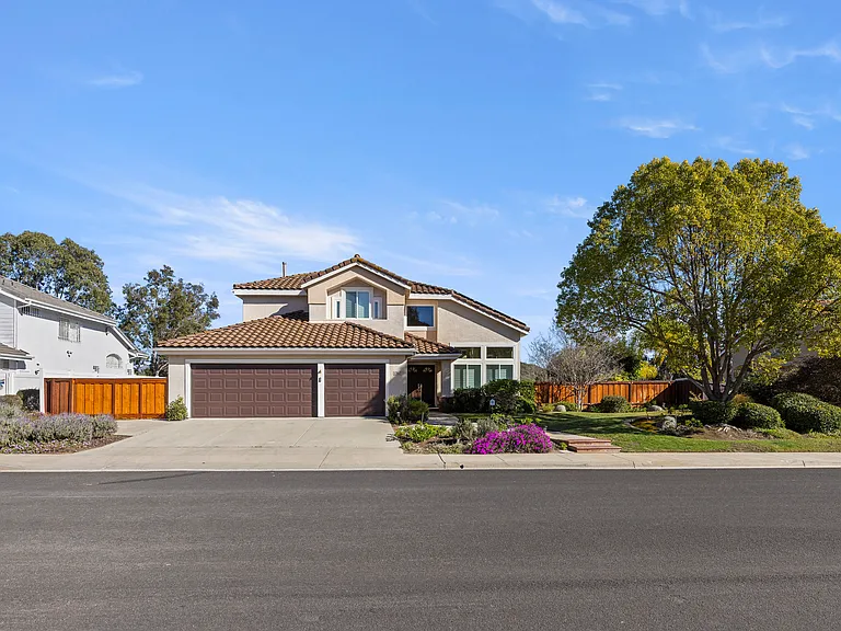 13163 Valewood Rd — Photo 1