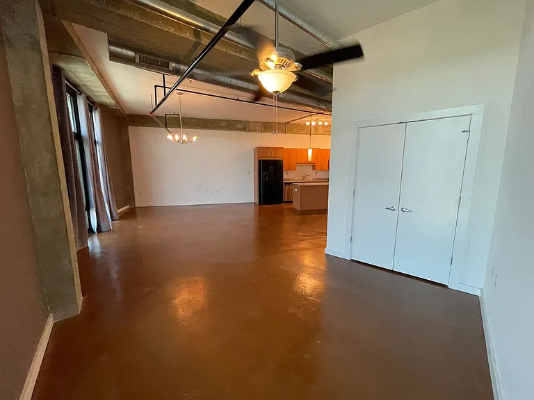 415 Saint Pauls Blvd #402 — Photo 18