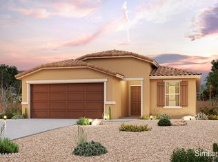 386 S Redwood Loop, Benson, AZ 85602