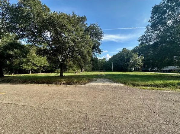 13404&13406 Brickyard Rd, Independence, LA 70443