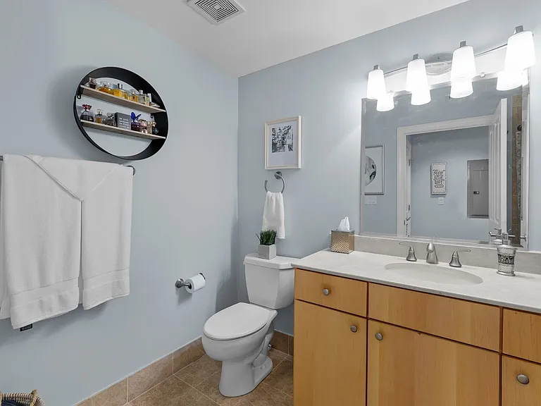 4545 Commerce St #1604 — Photo 17