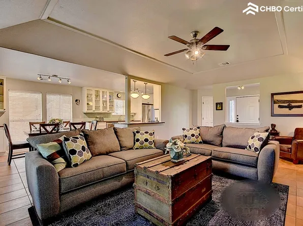 641 Martindale Falls Rd, Martindale, TX 78655
