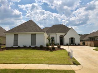 328 W Park St, Canton, MS 39046