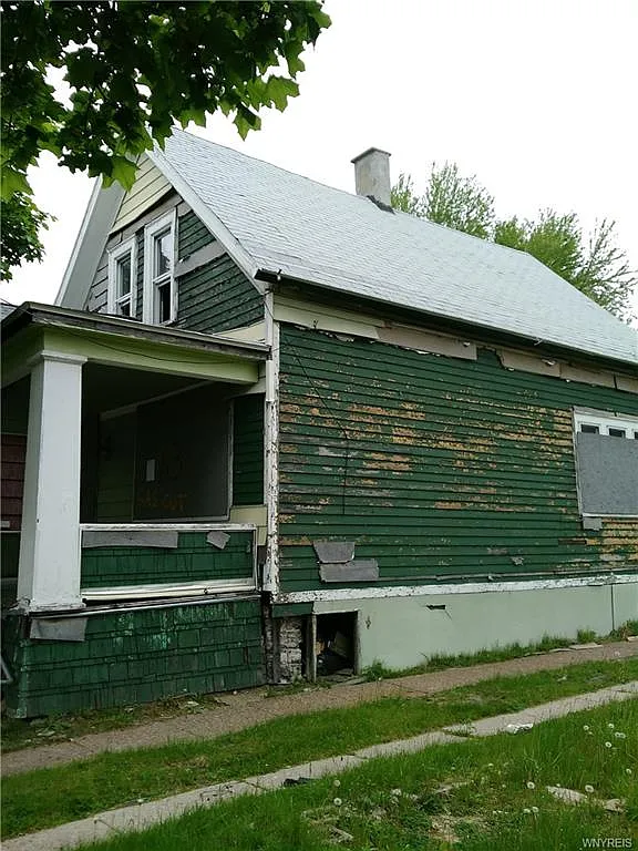 63 Saint Joseph Ave photo 1