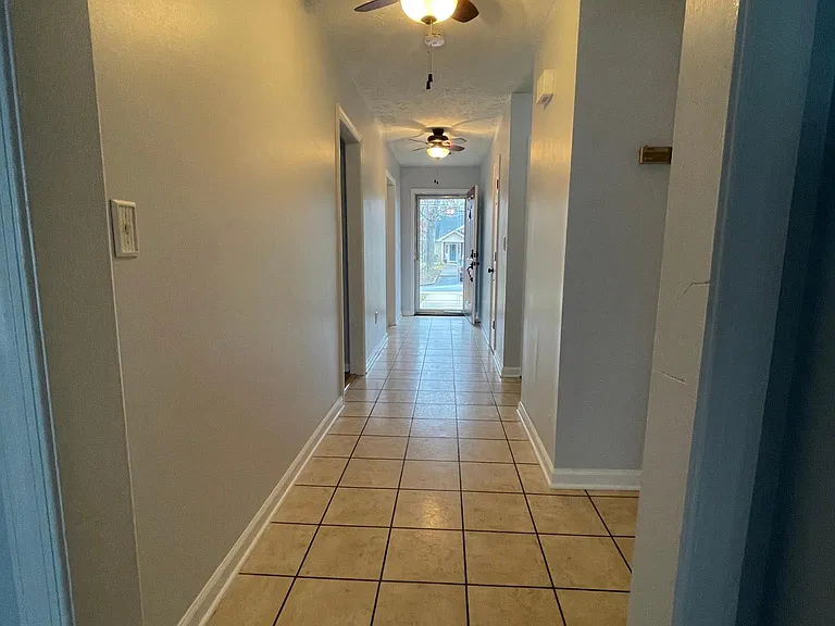 1506 Wenwood Ct — Photo 10