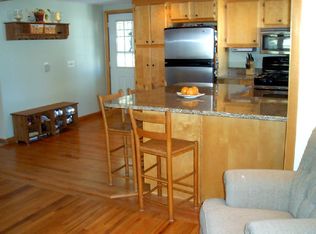 18 Garfield Ave, Beverly, MA 01915