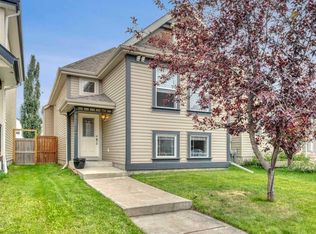 677 N Evermeadow Rd SW, Calgary, AB T2Y4W7