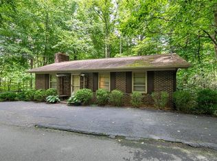 51 Mountain View Rd, Black Mountain, NC 28711