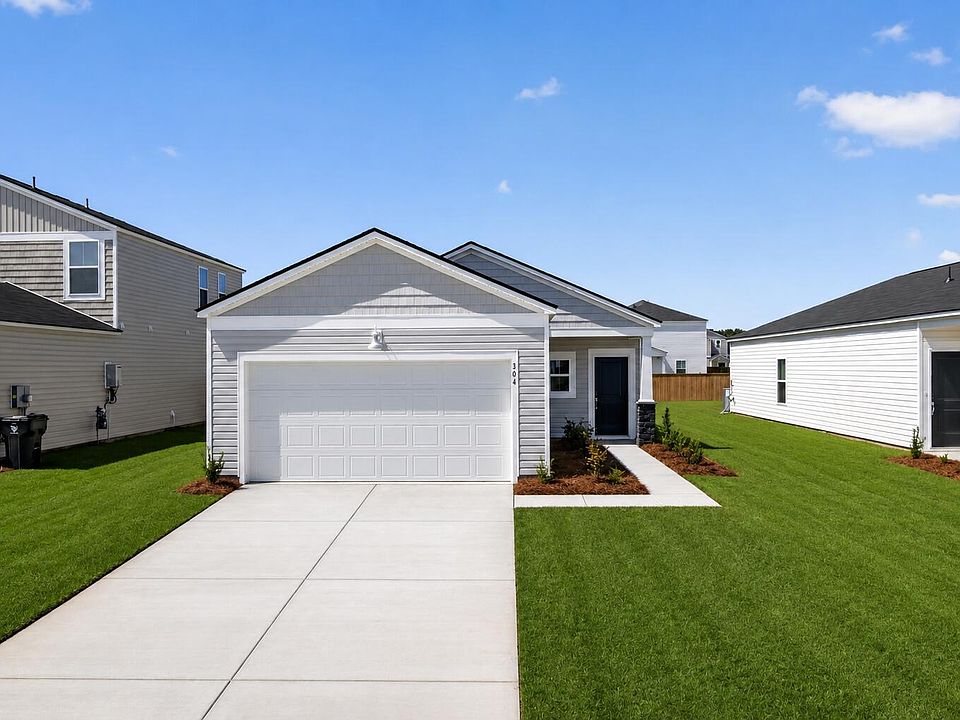 1st image of 364 Pine Crest View Dr