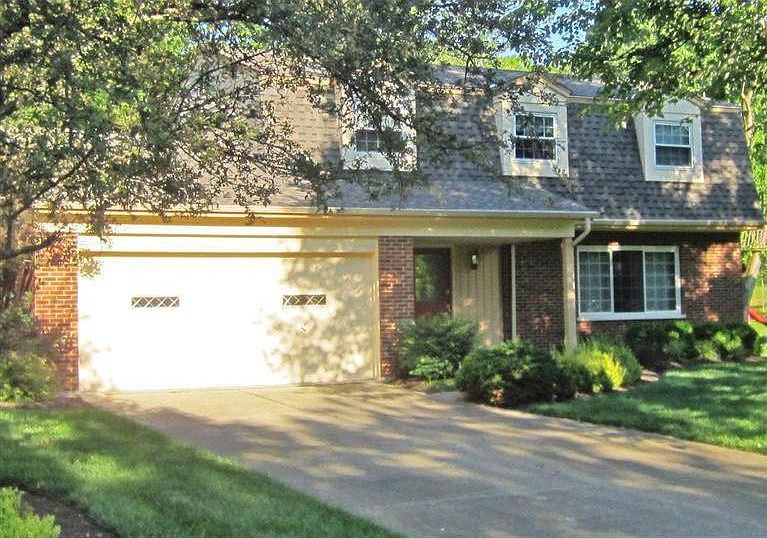 1st image of 770 Kingswood Ct