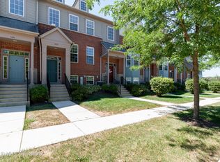 1655 Station Park Dr, Grayslake, IL 60030