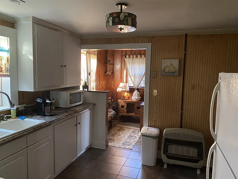 1151B Pen Park Rd — Photo 5