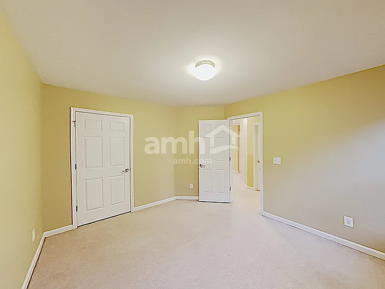 492 Winter Haven Ln — Photo 12