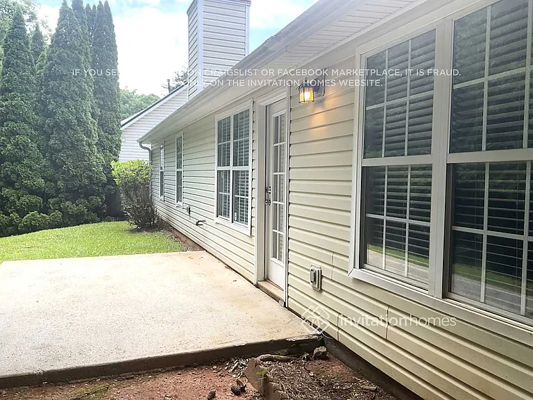 544 Rivulett Ct — Photo 16