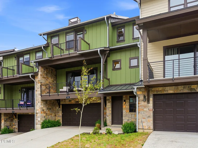 519 W Ascent Dr — Photo 43