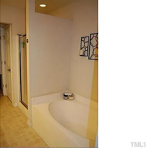 Tanby Ct — Photo 20