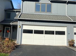 1148 Ridge Crest Dr, Victor, NY 14564