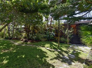 17338 Dolphin St, Sugarloaf Key, FL 33042